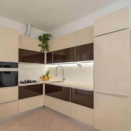3 Bedroom Beautiful In *